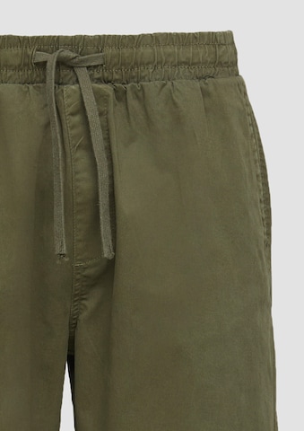 Regular Pantalon QS en vert