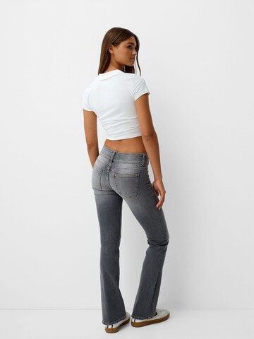 Bershka Bootcut Džíny – šedá