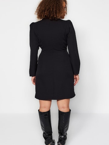 Robe Trendyol Curve en noir