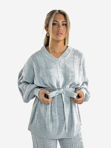 Elara Langesset ' Langesset ' in Grau