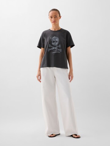 Scalpers Blurry Tee ' ' in Grau: Vorderseite