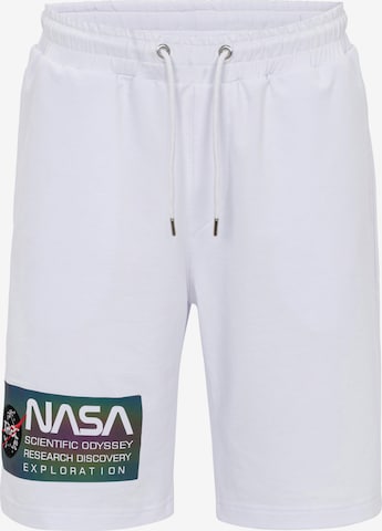Redbridge Regular Pants 'Byfleet' in White: front