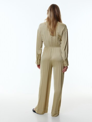 EDITED Jumpsuit 'Panthea' in Braun