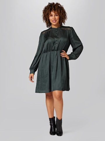 Guido Maria Kretschmer Curvy Shirt Dress 'Nathalie' in Green: front