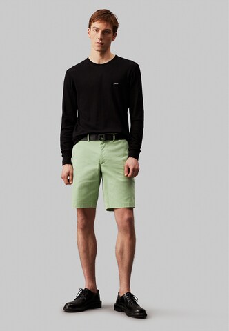 Calvin Klein Regular Shorts in Grün