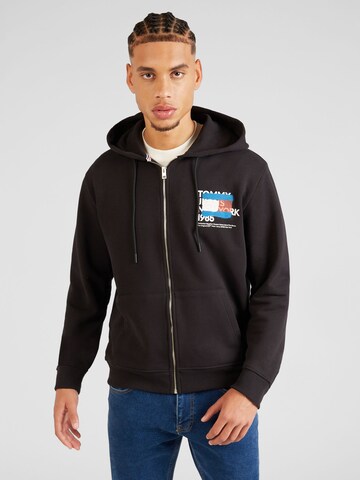 Tommy Jeans Sweat jacket in Black: front