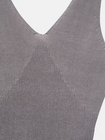 Pull&Bear Top in Grau