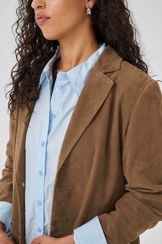 My Essential Wardrobe Blazers in Bruin