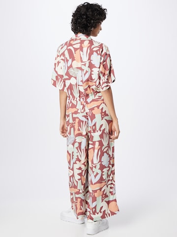 Monki Jumpsuit in Bruin