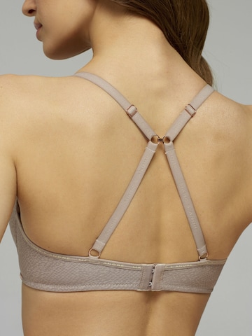 Marc & André T-shirt Bra in Beige