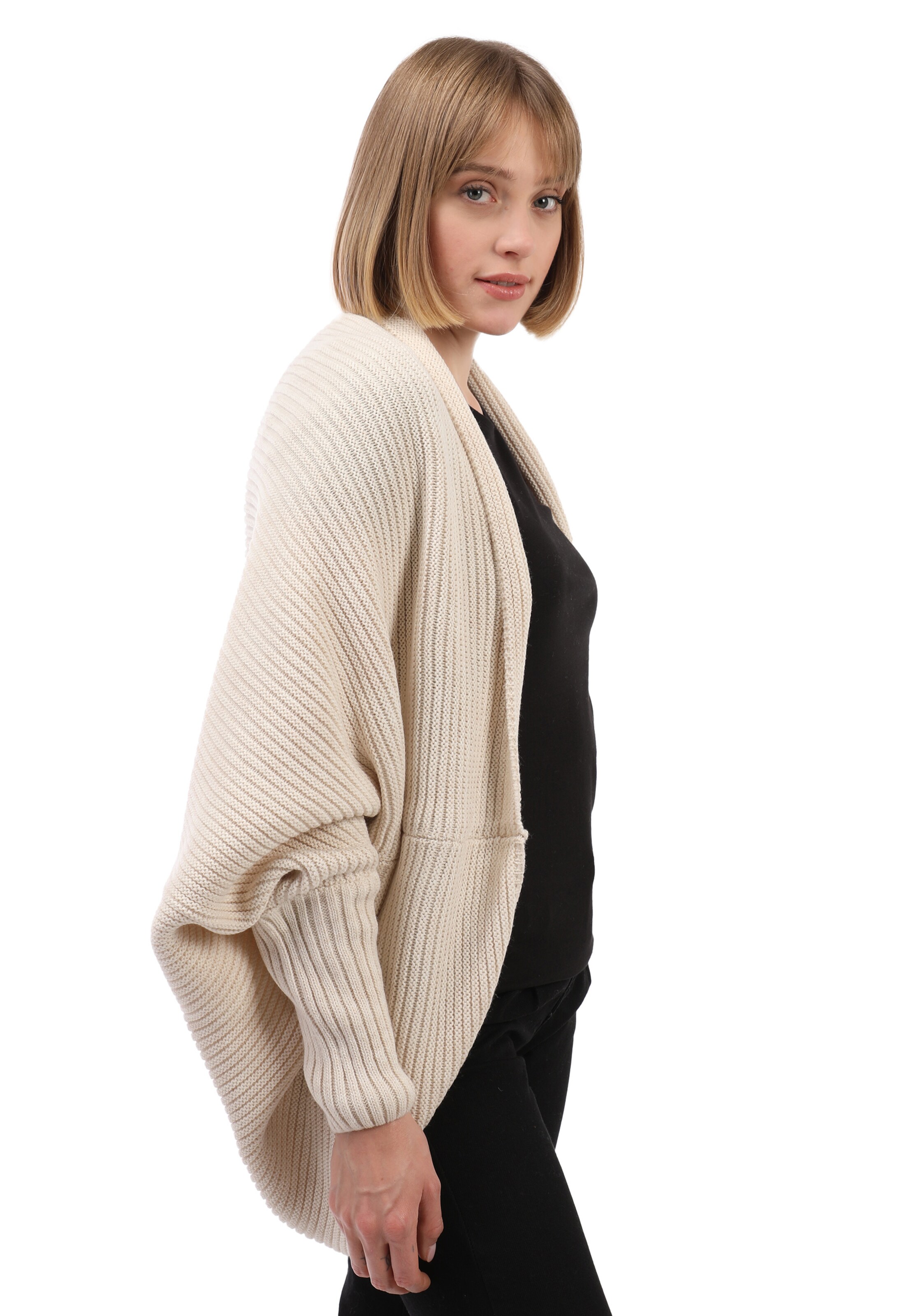 Felix Hardy Strickjacke in Beige