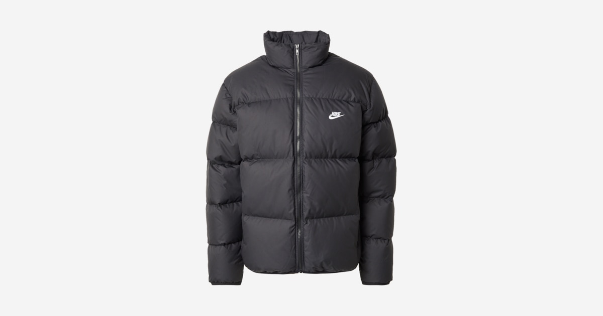 Nike Sportswear Chaqueta de invierno 'Club' en Negro ABOUT YOU