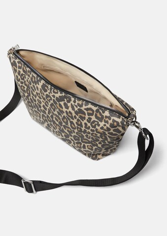 s.Oliver Crossbody Bag in Brown