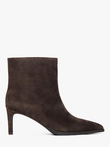 Estro Booties '2636-51' in Brown: front