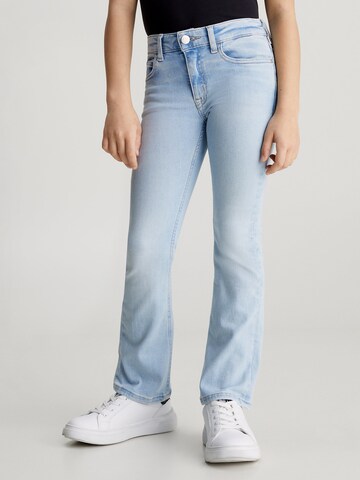 Calvin Klein Jeans Flared Jeans in Blauw: voorkant