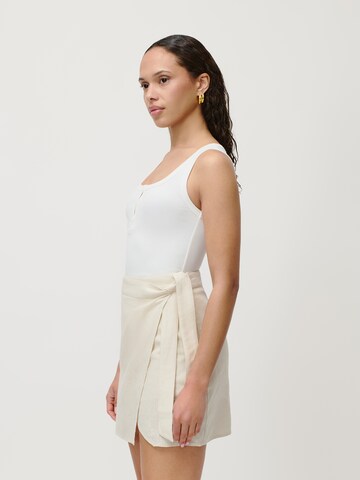 Top 'Sila' di LeGer by Lena Gercke in bianco