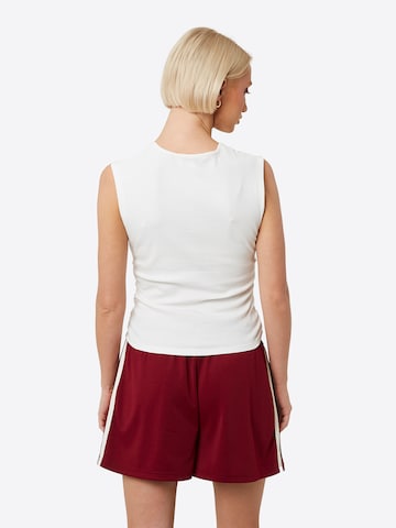 Loosefit Pantaloni di BRAVE SOUL in rosso