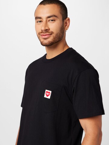 Carhartt WIP Футболка в Черный