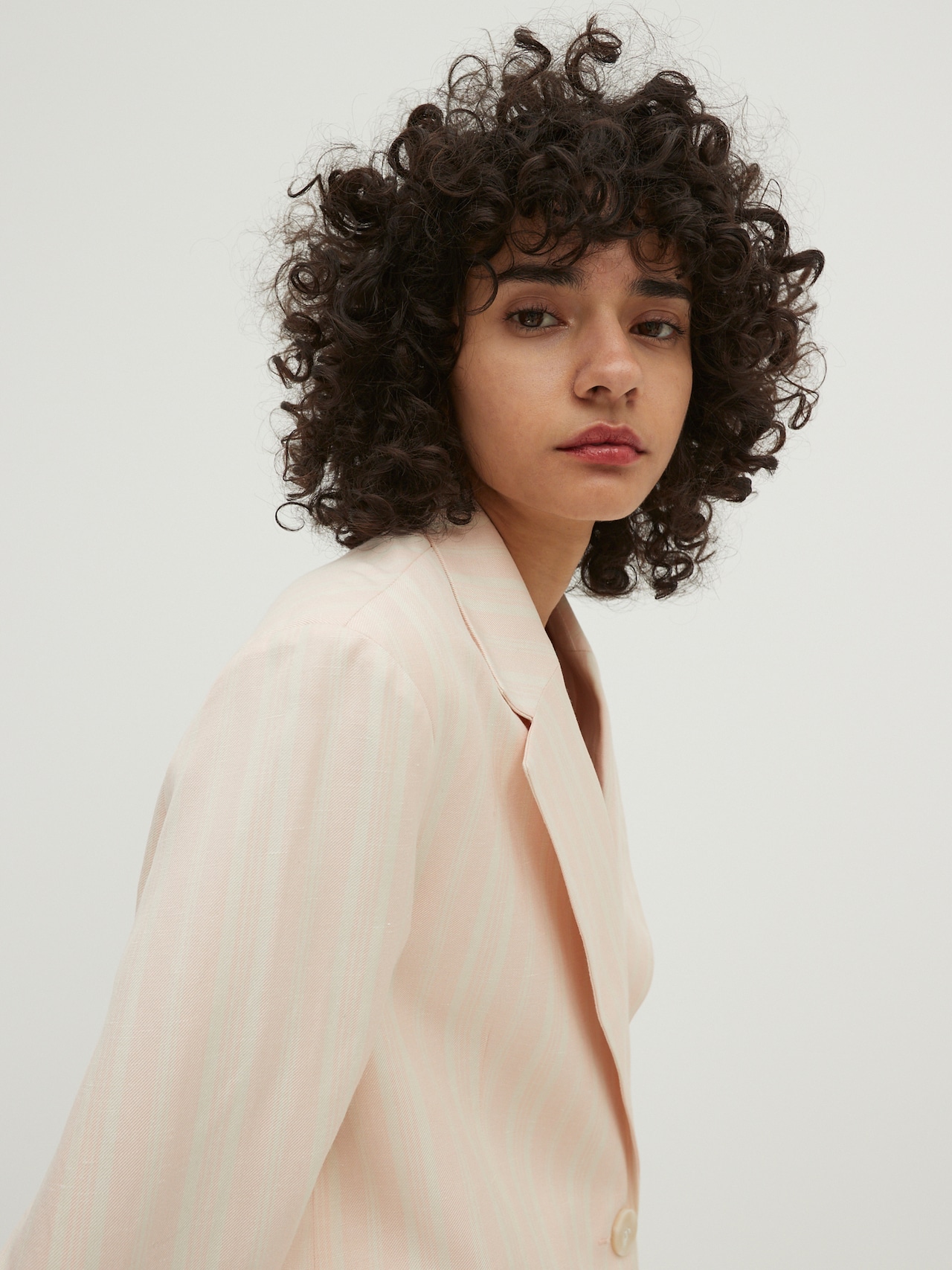 EDITED Produkte Blazer 'Daphne' rosa