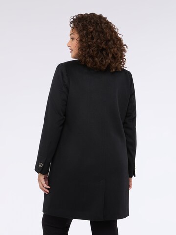 Manteau d’hiver Fiorella Rubino en noir