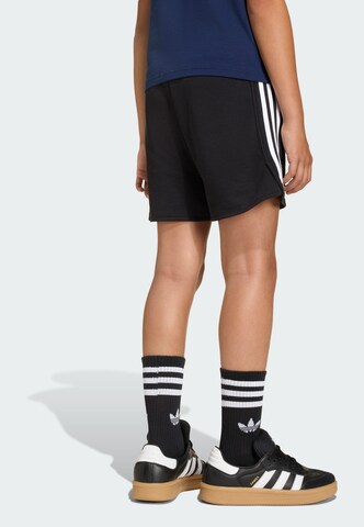 ADIDAS ORIGINALS Loose fit Trousers 'Sprinter' in Black