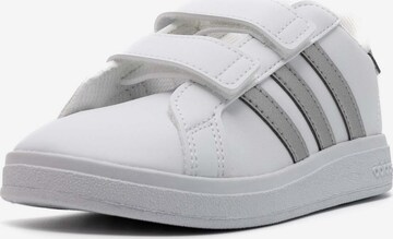 ADIDAS ORIGINALS Sneaker 'Grand Court 2.0 Cf' in Weiß: predná strana