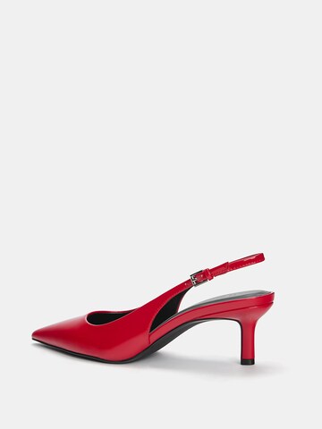 Pull&Bear Pumps in Rot