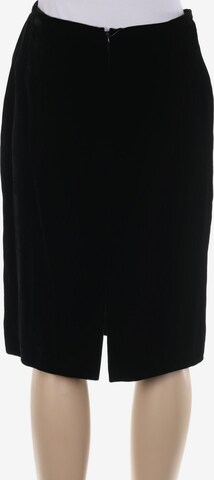 ARMANI Skirt in XS in Black