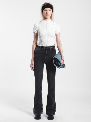 Dr. Denim Skinny Jeans 'Moxy High Flare' in Grey