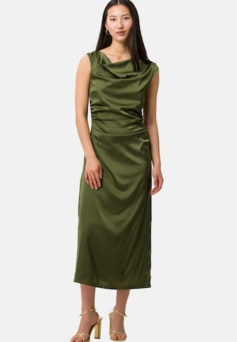 Robe zero en vert : devant