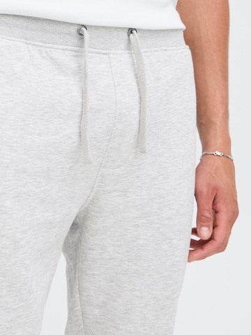 !Solid Regular Sweathose 'Augulus' in Grau