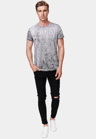 Rusty Neal T-Shirt in Grau