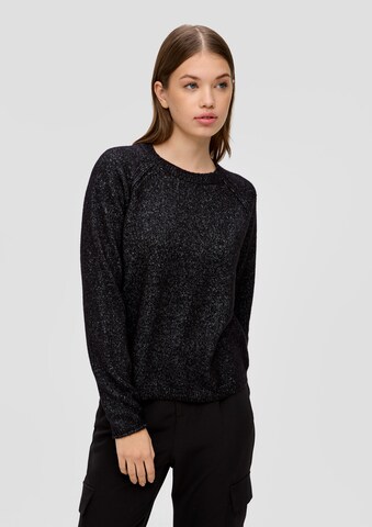 Pull-over QS en noir : devant