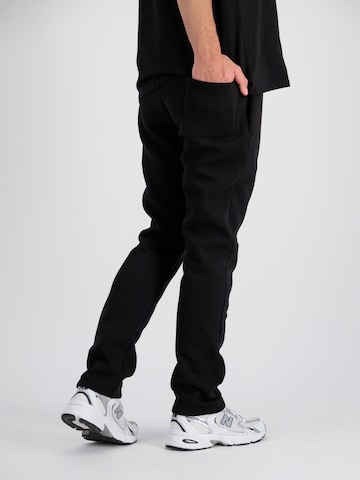 ALPHA INDUSTRIES - regular Pantalón en negro