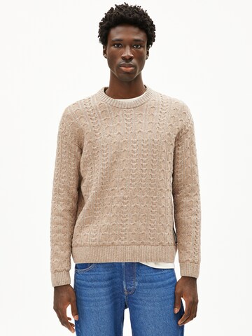 Pull-over ARMEDANGELS en beige : devant
