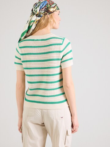 Pull-over GAP en vert : derrière