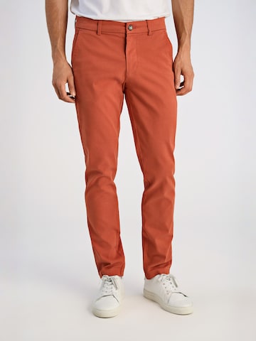Lindbergh Slim fit Chino Pants in Red