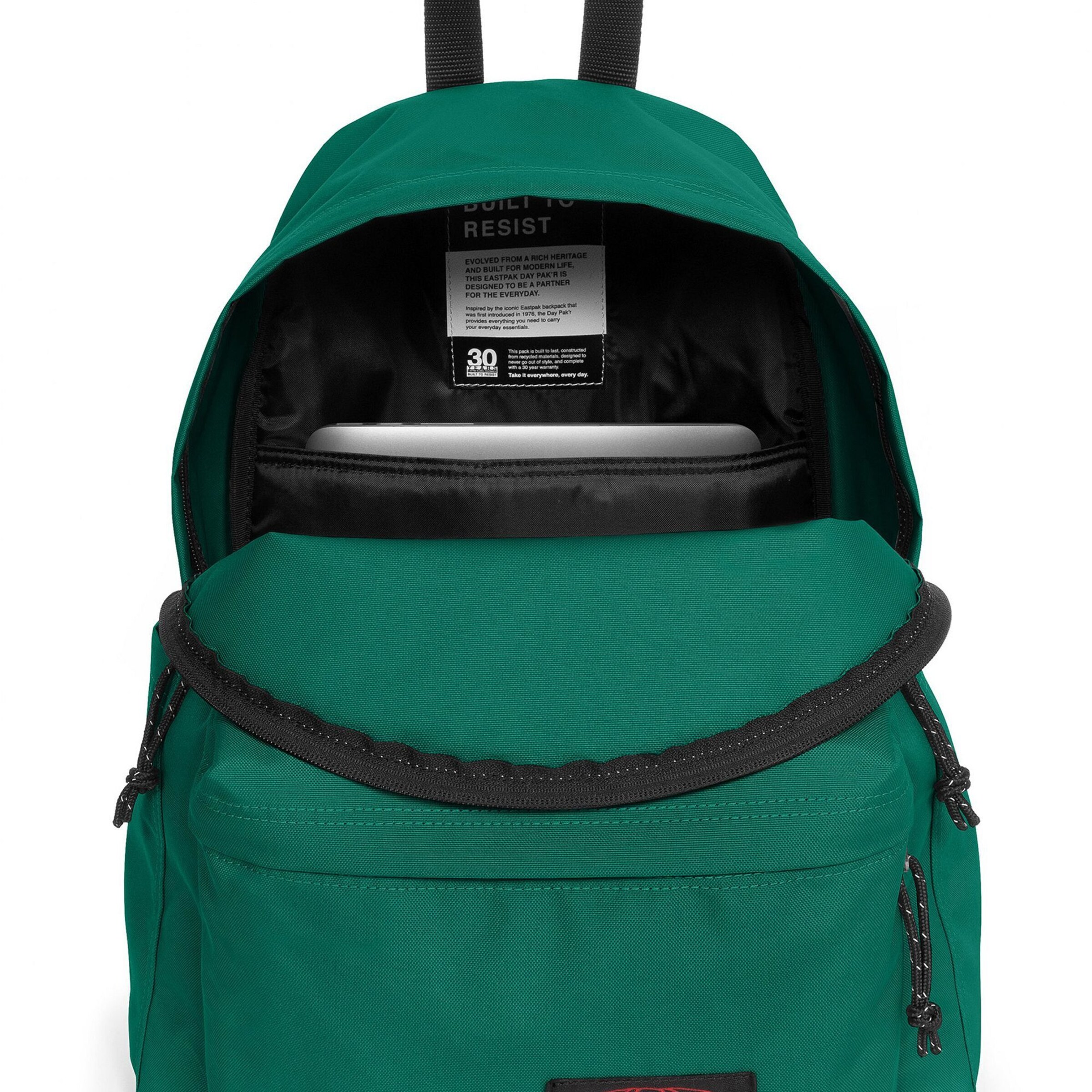 EASTPAK Rucksack 'Day Pak'R' in Grün