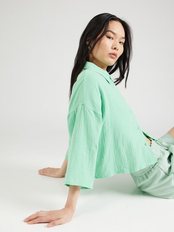 Chemisier 'NATALI' VERO MODA en vert