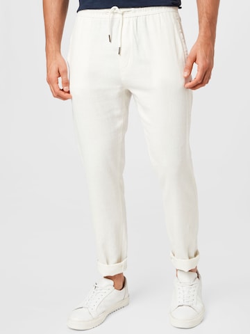 !Solid Regular Pants in White: front