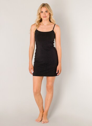 BASE LEVEL Top in Black