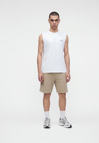 Pegador - Camisa 'Signar' em branco