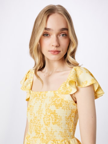 Dorothy Perkins Letní šaty – žlutá