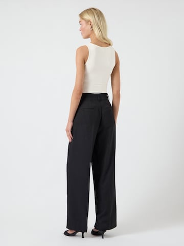 YAS - Camisa body 'YASRUBY' em branco