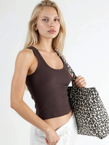 Busem Top in Brown