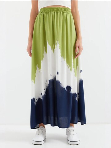 Bigdart Skirt in Green