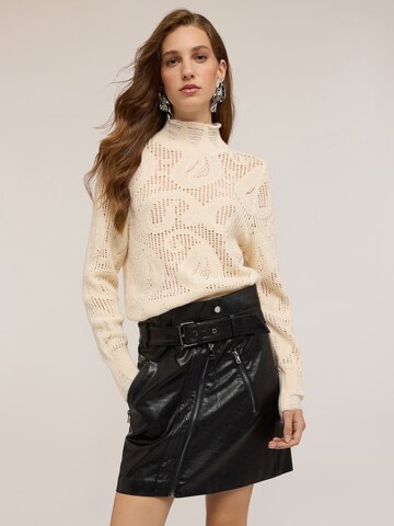 MOTIVI Sweater in Yellow