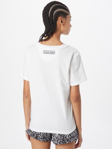 Calvin Klein Underwear قميص بلون أبيض
