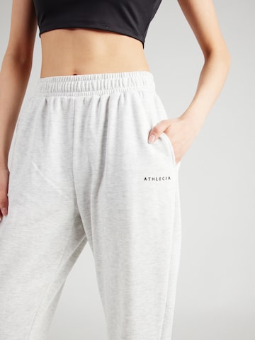 Effilé Pantalon de sport 'Ruthie' Athlecia en blanc