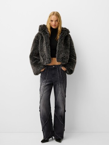 Bershka Regular Jeans i svart
